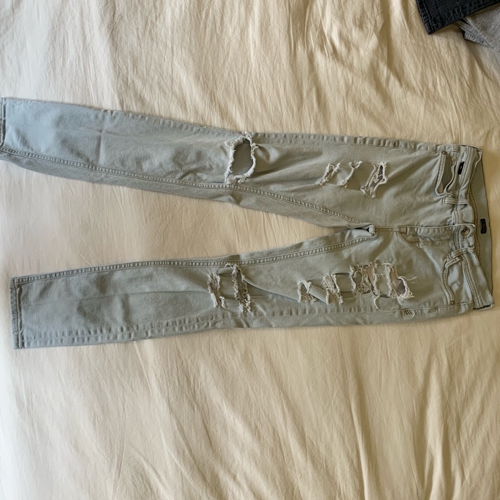 Men’s BDG Light Wash Ripped Skinny Jeans